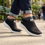 Skechers FlexKnit Slip-On Comfort Sneakers Black - Image 6