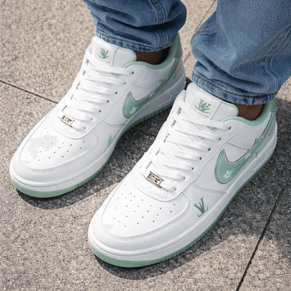 Men's White Green Luxury Sneakers - Image 4