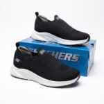 Skechers Premium Lightweight High Slip-On Sneakers Black - Image 3
