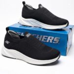 Skechers Premium Lightweight High Slip-On Sneakers Black